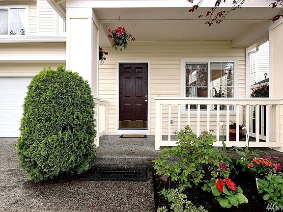 4th image of 24209 SE 10th Pl