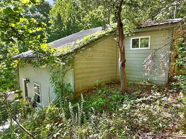 207 Lanier Dr, Dahlonega, GA 30533