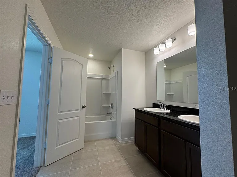 2723 Plover St — Photo 10