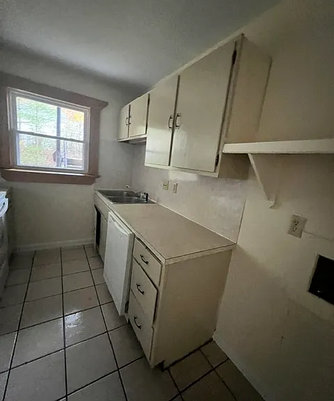 401 Fairfax St #3 — Photo 3