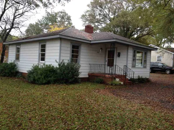 1067 Jenkins St, Spartanburg, SC 29303