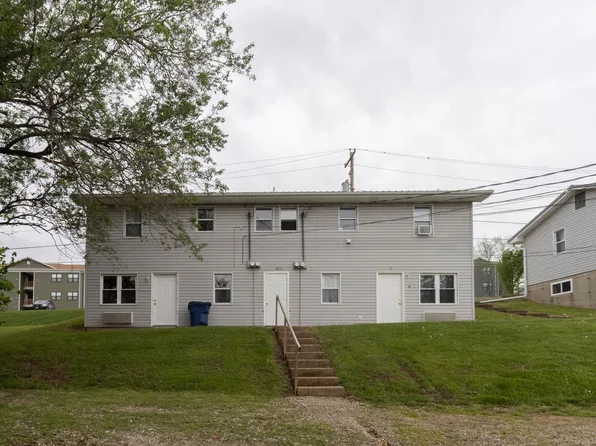 Benton Street Apartments - Linn, MO, 1017 E Benton St APT C, Linn, MO 65051