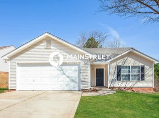 2111 Pleasant Dale Dr, Charlotte, NC 28214