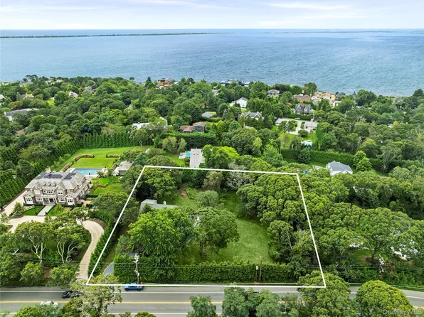 422 Montauk Highway, Southampton, NY 11968