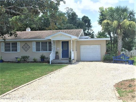3rd image of 150 Greenwood Ave