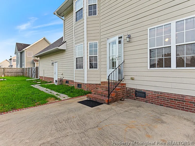 1901 Ellie Ave — Photo 34