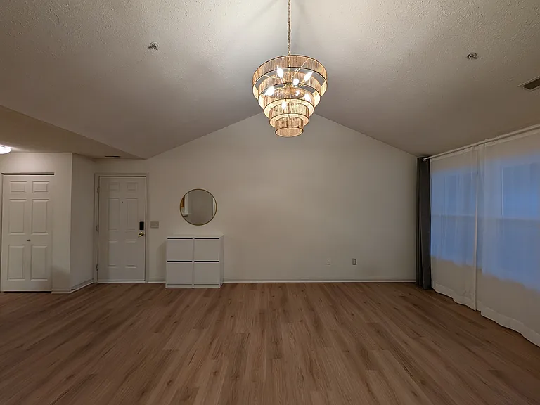 1561 Long Meadow Trl — Photo 13