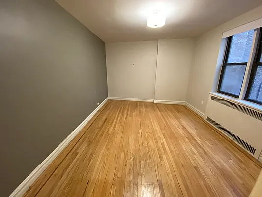 Rented by Apartment Luxe Realty Group, Inc | media 34