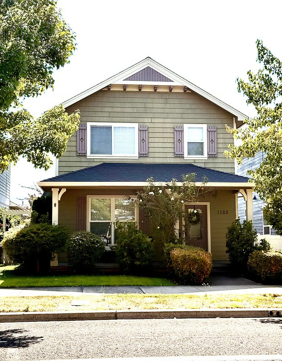 3 bed, 2.5 bath, 1589 sqft, $3,300 — Photo 1