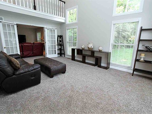 4th image of 3518 Pine Ln