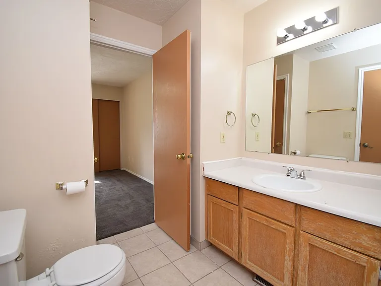 1623 W Crystal Ridge Dr — Photo 17