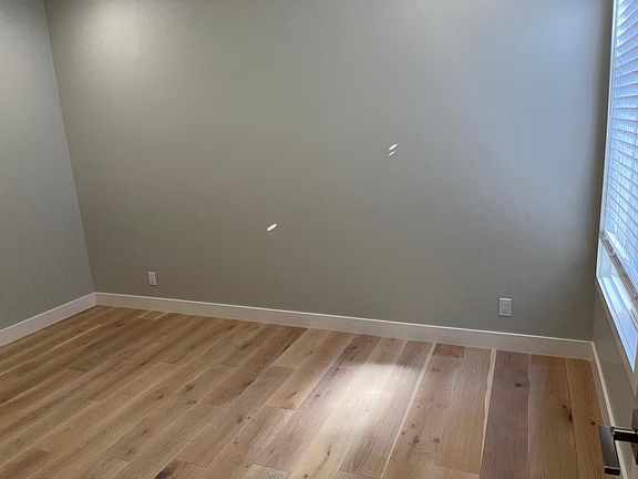 2nd image of 1351 Mason St