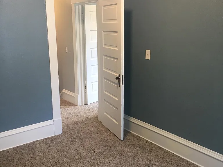 Upstairs Bedroom #2