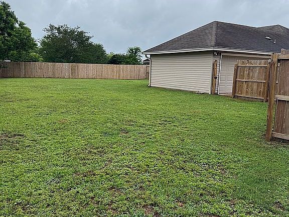 5th image of 2 Christy Ct
