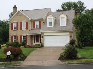 13532 Virginia Willow Dr, Fairfax, VA 22033