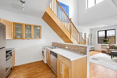 895 Myrtle Avenue, #APT4B