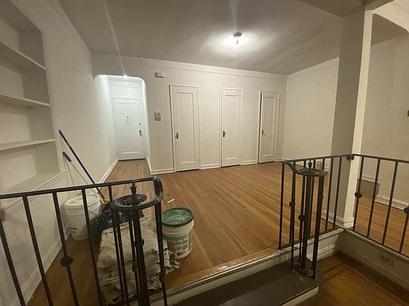 4th image of 6770 Yellowstone Blvd APT 1V