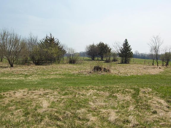 2nd image of 621 Lyman Blvd