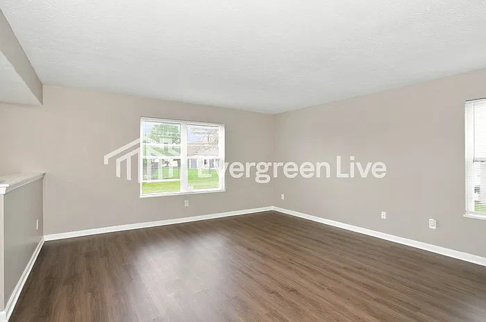3 bed, 2.5 bath, 1794 sqft, $1,745 — Photo 3