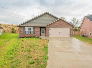 3056 Zachary Pointe Ln, Knoxville, TN 37938