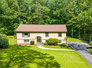 93 Cedar Ridge Dr, Port Matilda, PA 16870
