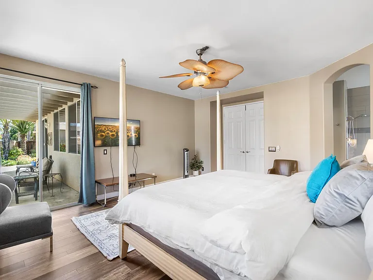 32154 Renoir Rd — Photo 15
