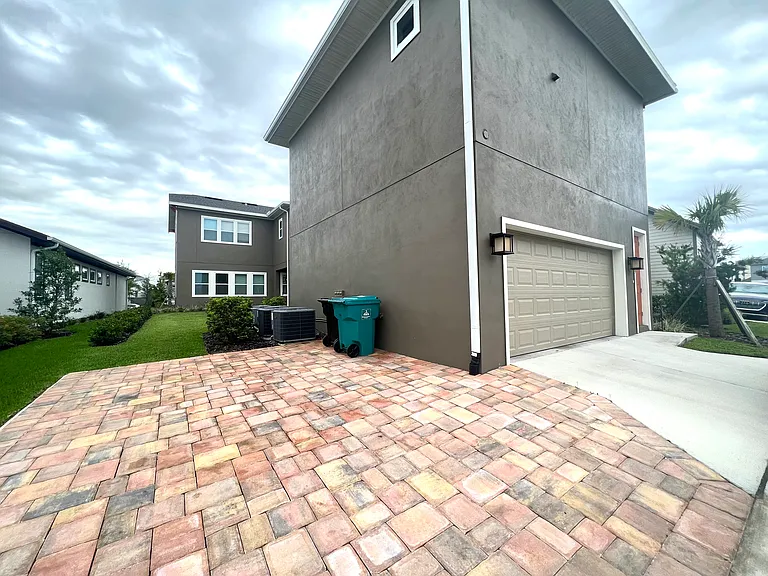 6729 Bridgman St #6729 — Photo 10