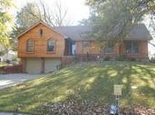 10015 W 70th Ter, Merriam, KS 66203