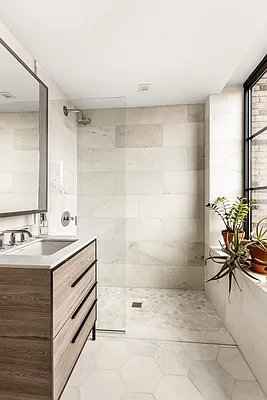 Sold by Compass | media 9