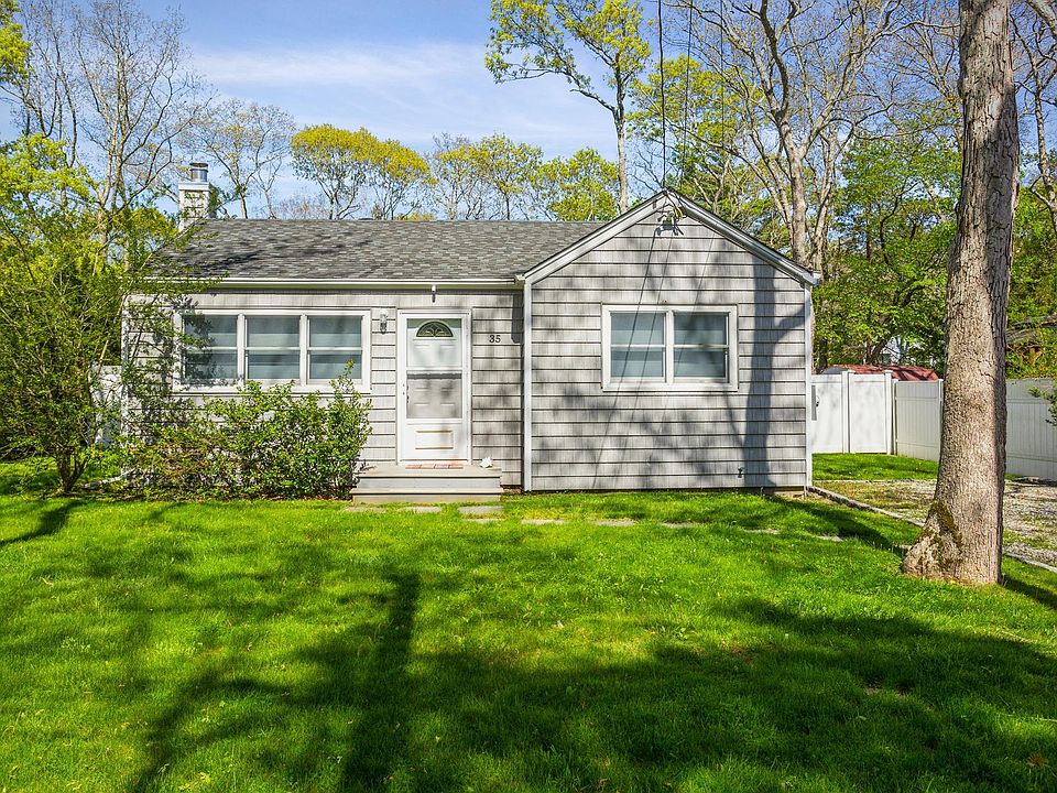 1st image of 35 Baycrest Ave