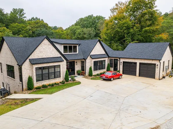 1543 Elon Rd, Madison Heights, VA 24572