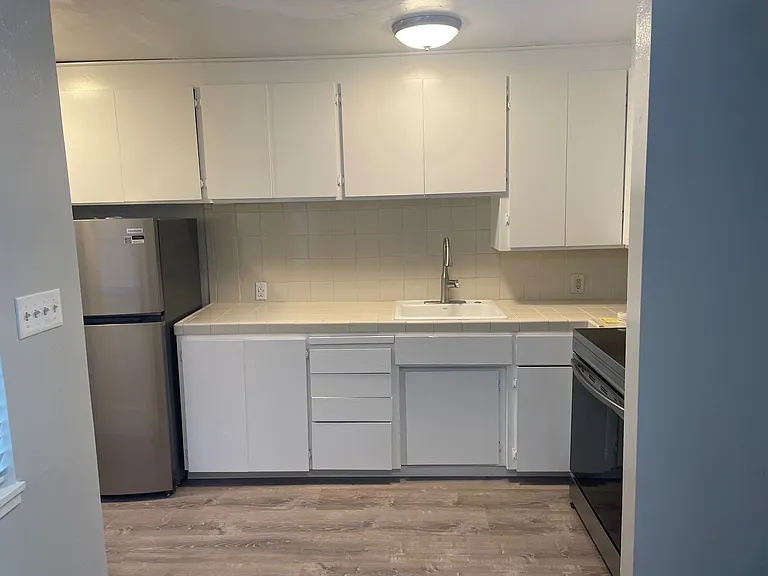 5496 Carlson Dr — Photo 9