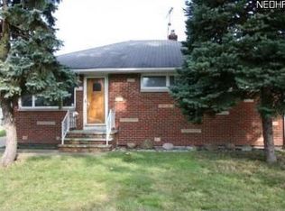 732 E 232nd St, Euclid, OH
