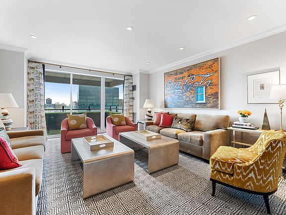 2nd image of 425 E 58th St APT 32E