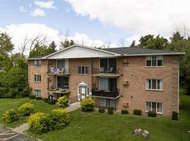 Washington Square Apartments