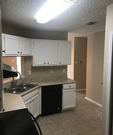 4th image of 4155 Sunrise Glade Dr