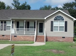 646 Red Tip Cir, Florence, SC 29505