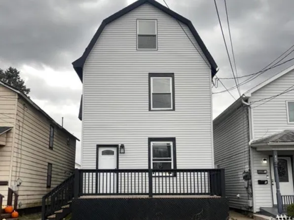 39 W Ridge St #3, Nanticoke, PA 18634