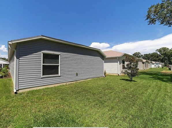 3320 Davis Ter, The Villages, FL 32163