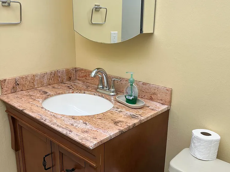 5220 Las Verdes Cir #101 — Photo 18