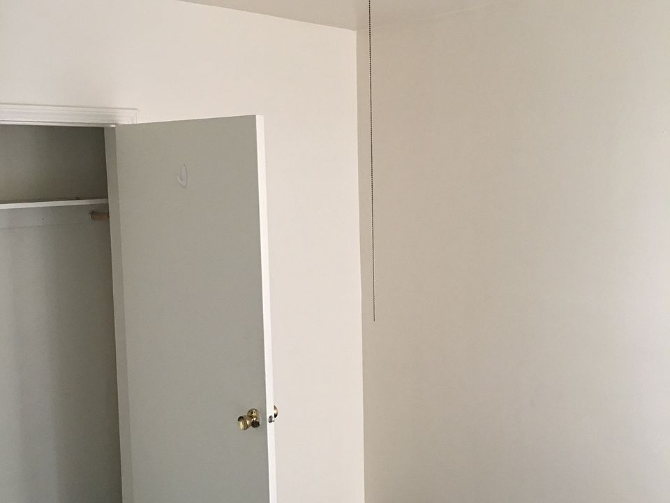 1st image of 605 1/2 Lake St APT 2W