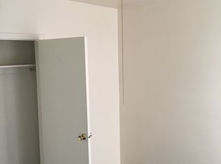605 1/2 Lake St APT 2W, Maywood, IL 60153