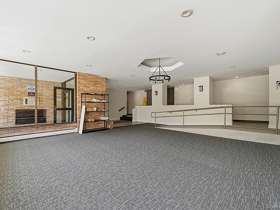 4th image of 60 Barker Street #420