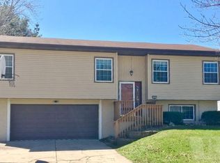 308 W Southridge Rd, Marshalltown, IA 50158