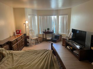 1964 San Tropez Cir, Oxnard, CA 93035