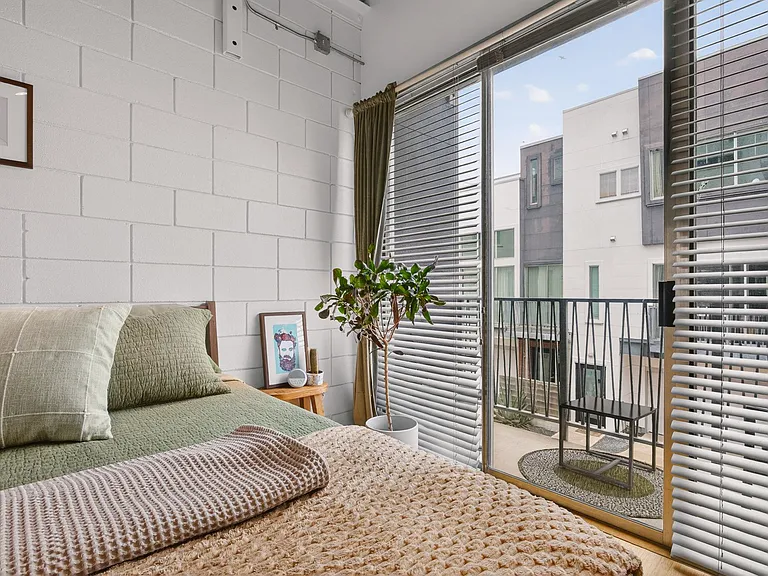 4801 S Congress Ave #H1 — Photo 19