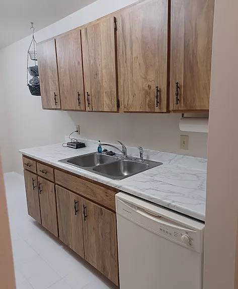 1321 Cheney Hwy #B — Photo 5