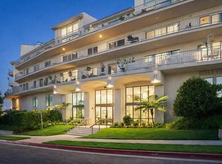 2700 E Panorama Dr APT 210, Signal Hill, CA 90755