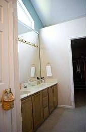 3rd image of 858 Wyndham Hills Dr