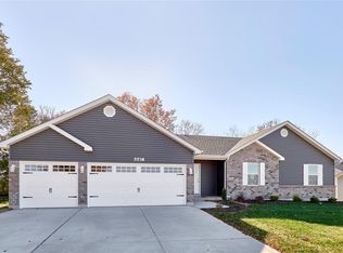 5538 Autumn Trace Pkwy, Wentzville, MO 63385